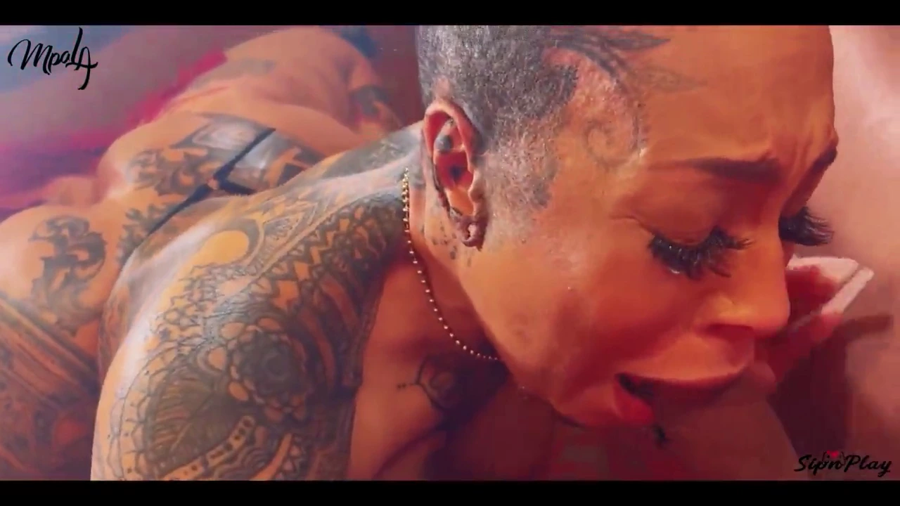 Tuah's oral game doubles up with ebony and Latina ladies porn video